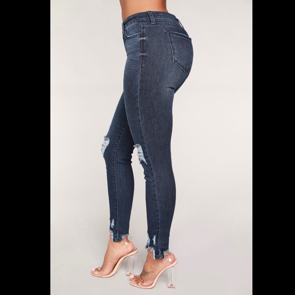 NWOT Fashion Nova Skinny Jeans - Picture 3 of 7